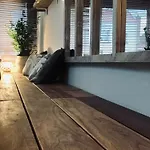 Trinidad Vibes - And Appartement