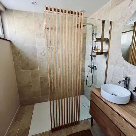 Apartment Trinidad Vibes - And Aire-sur-la-Lys